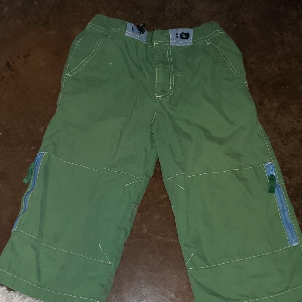 Mini boden green shorts boy 9